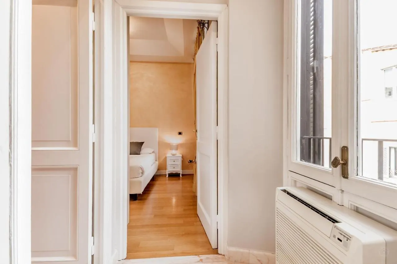 Apt Rome - Pietra 0*,